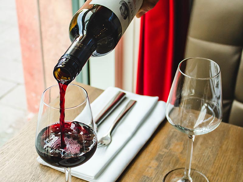 Pleasant Red Wine 12 Vegan Consumable Oil